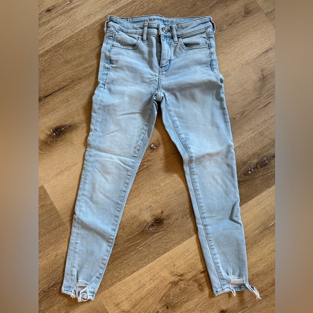 American Eagle Soft Knit Distressed Jegging, Size 4 Short